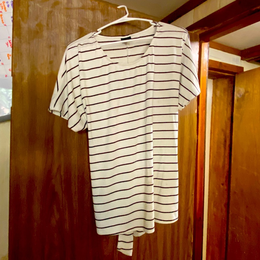 Dress shirt ties in back